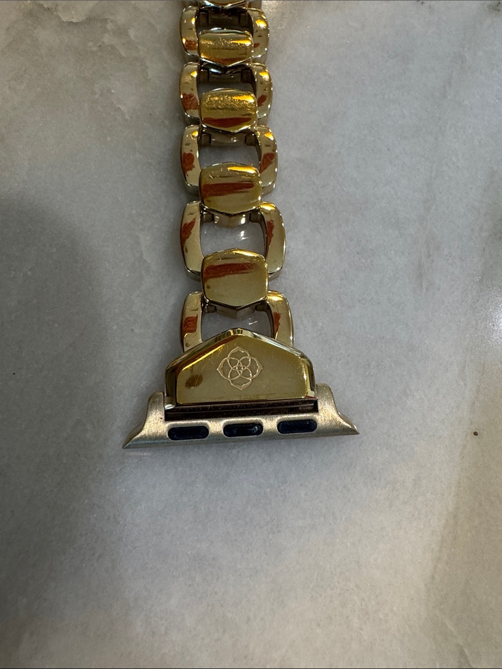 Kendra Scott Davis Gold Link Apple Watch Band - Picture 3 of 6